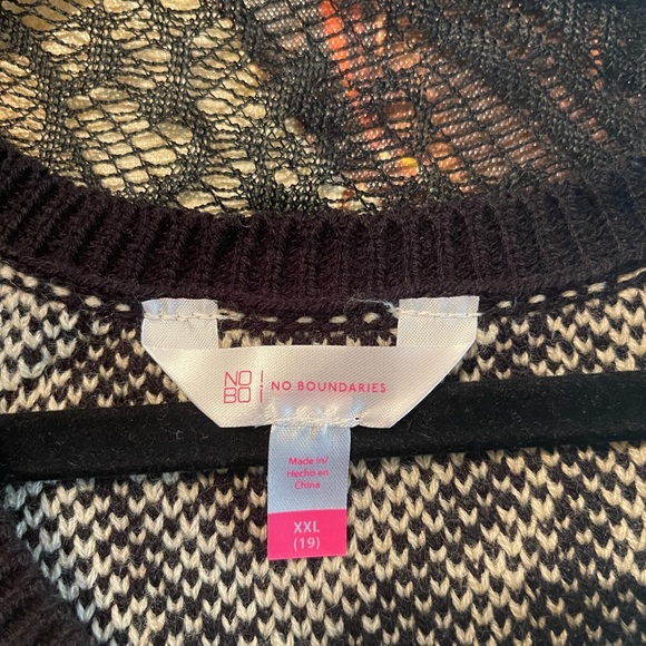 Sweater Vest - Picture 3 of 3